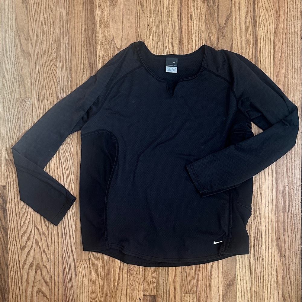 Nike Sphere Dry Black Long Sleeve Athletic Top